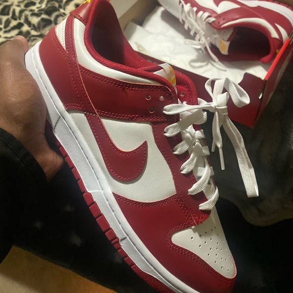 USC Nike Dunk Low Sz.11 - Picture 2 of 2